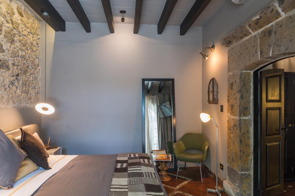 Dos Casas Hotel & Spa Альенде Экстерьер фото