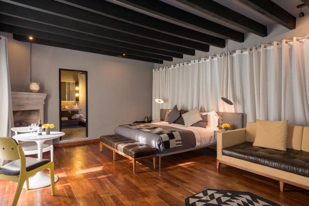 Dos Casas Hotel & Spa Альенде Экстерьер фото